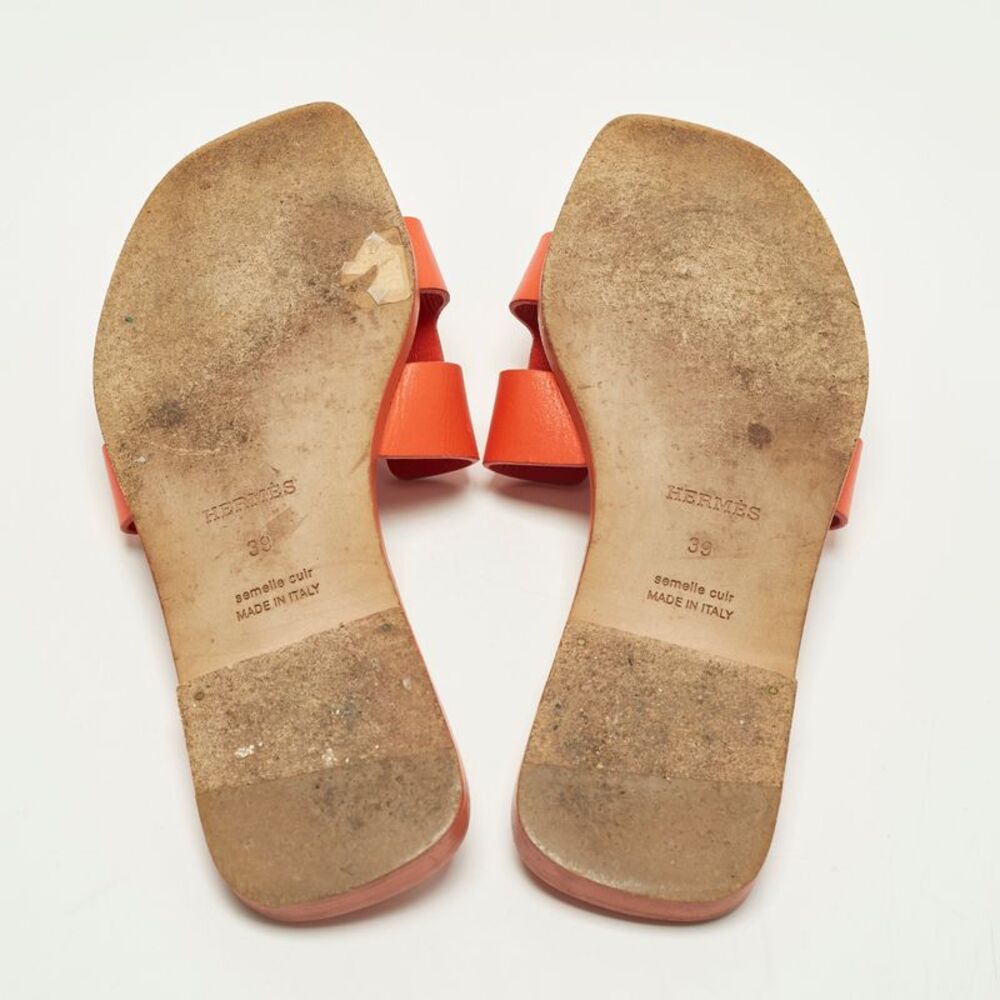 Hermes Oran Size 39 Orange Leather Flat Sandals - Picture 6 of 7